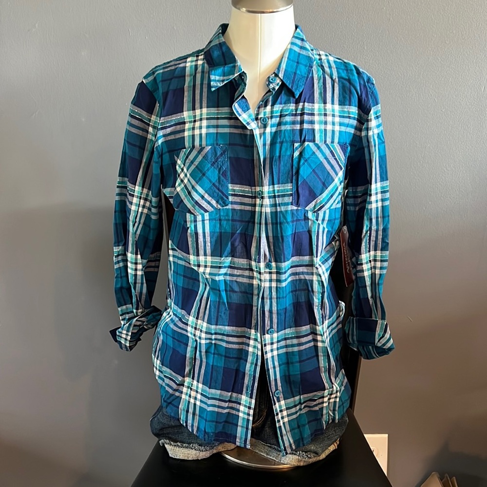 Button Down - Picture 1 of 7